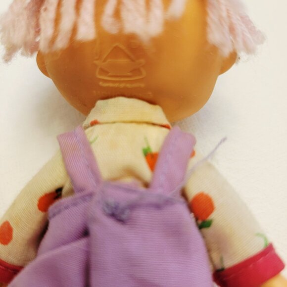 Vintage Picka Berry Circus Clown Doll 1982. Raspberry Herbert, Made in Hong Kong - Picture 3 of 5